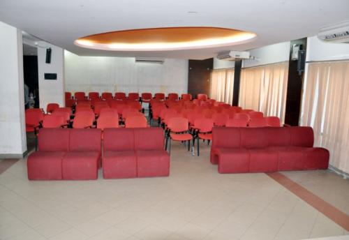 conference-lounge